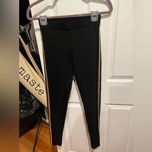 ZARA Leggings with gold details on the sides!